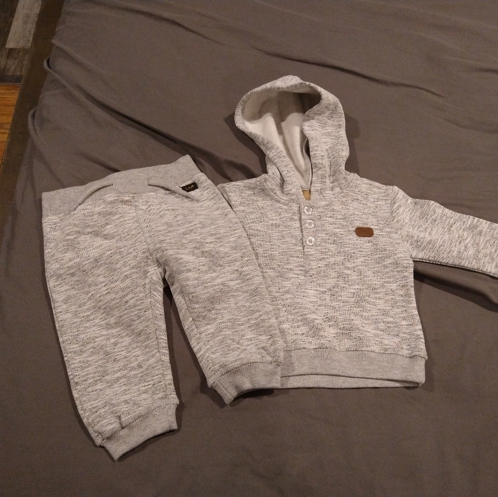 NWOT Lee Jogger Set